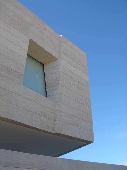 A-cero Projects A-cero presenta una vivienda unifamiliar en una exclusiva urbanización madrileña