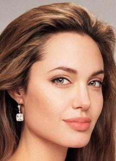 ¿Angelina Jolie en lo nuevo de Luc Besson?