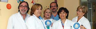 Enfermeros del H. Reina Sofía de Córdoba aplican un programa de prevención de caídas en niños ingresados