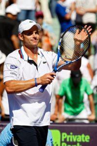 Roddick y Henin a semis en Miami