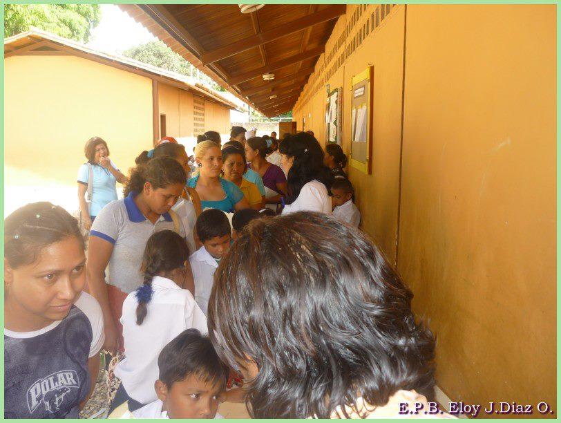 Entrega Canaima Eloy J.Diaz O (Fotos Fernando Pacheco) Entrega Canaima Eloy J.Diaz O (Fotos Fernando Pacheco)