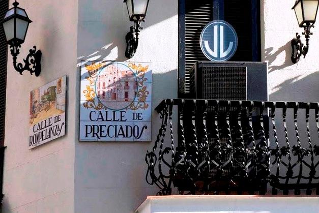 Rompiendo una lanza Rompiendo una lanza