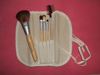 ecotools: Bamboo 6 Piece Brush Set ecotools: Bamboo 6 Piece Brush Set