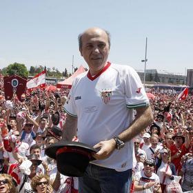 Actualidad Sevillista: La decisión de José María Del Nido. Actualidad Sevillista: La decisión de José María Del Nido.