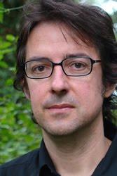 Hombre Lobo -El furtivo, de Pedro Riera Hombre Lobo -El furtivo, de Pedro Riera