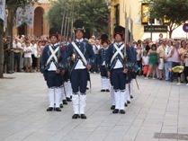 RELEVO DE LA GUARDIA EN EL PALACIO DE LA ALMUDAINA RELEVO DE LA GUARDIA EN EL PALACIO DE LA ALMUDAINA