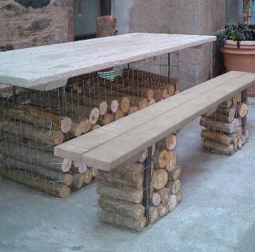 Muebles de jardín con troncos y piedras Muebles de jardín con troncos y piedras