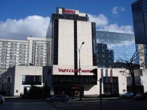 ACCOR Vende hotel Mercure Chopin en Varsovia por € 31 millones