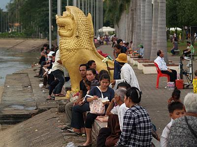 Las dos caras de Phnom Penh