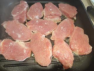 Saquitos de solomillo y foie con crema de pera y manzana Saquitos de solomillo y foie con crema de pera y manzana