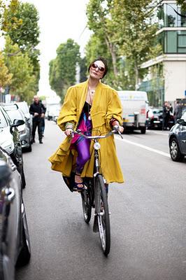 La moda va en bicicleta La moda va en bicicleta