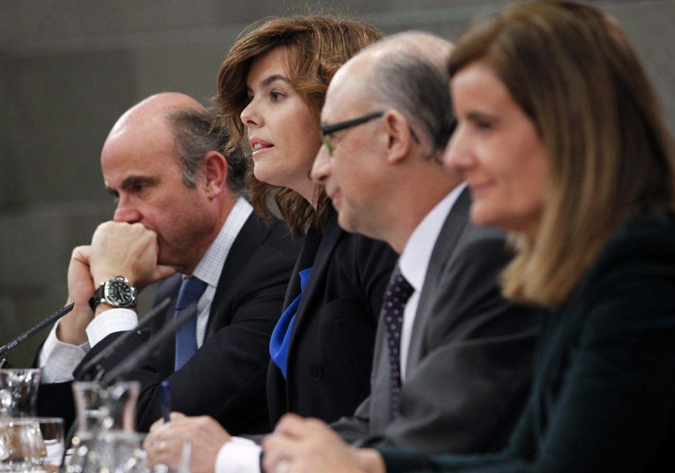 http://politica.elpais.com/politica/imagenes/2011/12/30/album/1325258049_935316_1325258260_album_normal.jpg