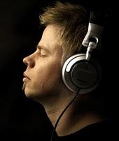 Akku´s chart Top 10: Navidad 2011 con RAM y Ferry Corsten