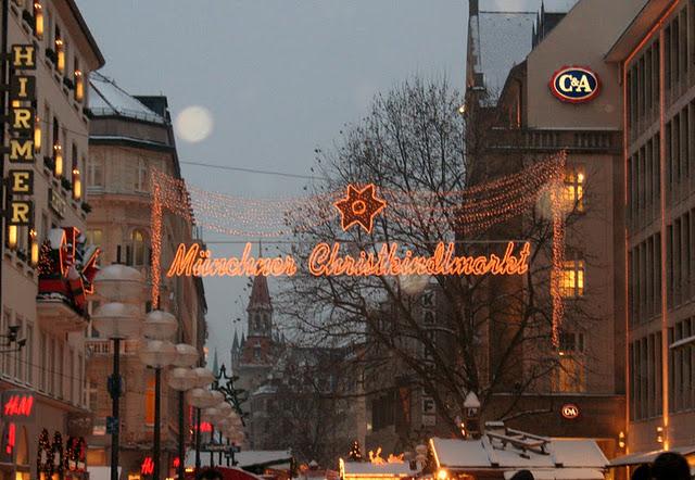 AÑO NUEVO EN MUNICH : VINO CALIENTE, NIEVE Y LUCES AÑO NUEVO EN MUNICH : VINO CALIENTE, NIEVE Y LUCES