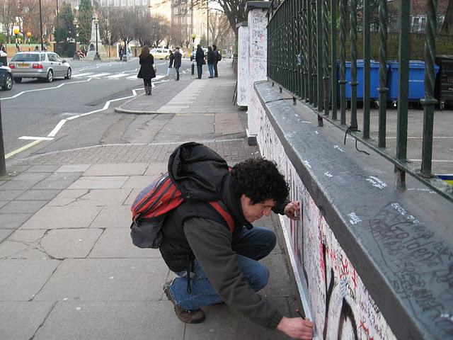 EN ABBEY ROAD: CAMINANDO CON LOS BEATLES