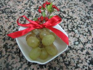 CÓMO SERVIR LAS UVAS EN FIN DE AÑO CÓMO SERVIR LAS UVAS EN FIN DE AÑO