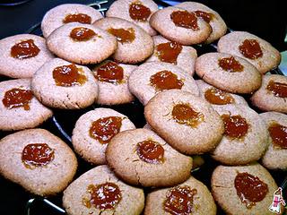 Pepas integrales de miel con dulce de batata - Mi primer intercambio de galletitas! Pepas integrales de miel con dulce de batata - Mi primer intercambio de galletitas!