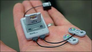 La Super Nintendo más pequeña del universo.