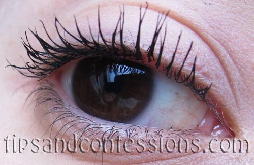 MAC: False Lashes False Lashes5