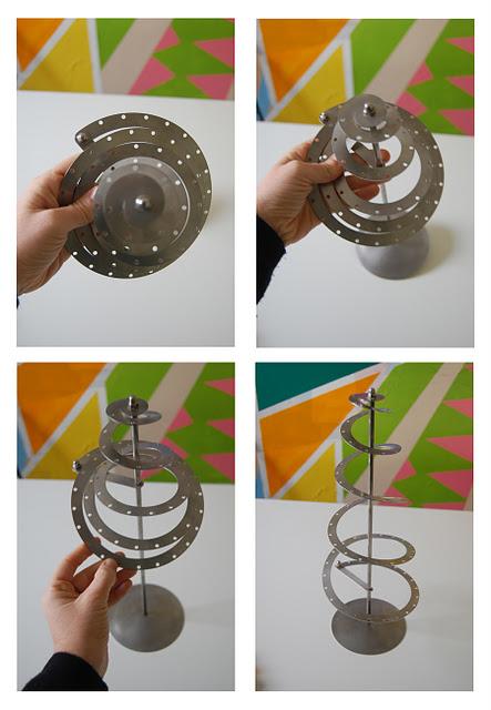 DIY: El árbol de Navidad metálico by lau DIY: El árbol de Navidad metálico by lau