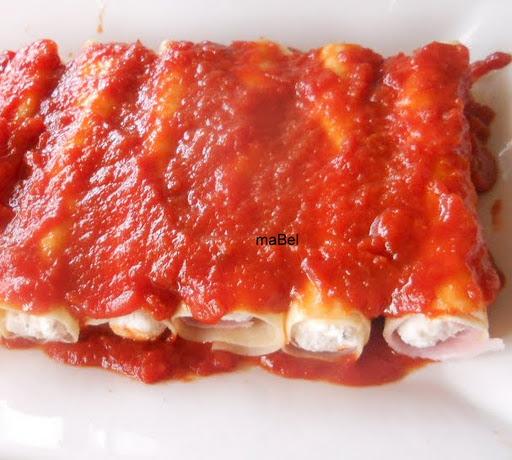 Canelones caseros, canellonni, manicotti Canelones caseros, canellonni, manicotti