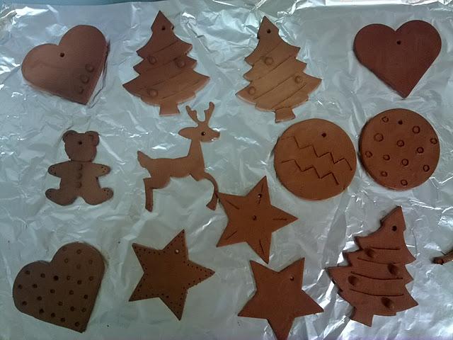 DIY. Los adornos navideños de arcilla de Laura DIY. Los adornos navideños de arcilla de Laura
