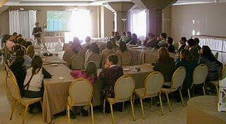 V ENCUENTRO PARTICIPATIVO DE PADRES Y PROFESIONALES SOBRE ESTIMULACIÓN, DESARROLLO INFANTIL Y MEDIO AMBIENTE V ENCUENTRO PARTICIPATIVO DE PADRES Y PROFESIONALES SOBRE ESTIMULACIÓN, DESARROLLO INFANTIL Y MEDIO AMBIENTE