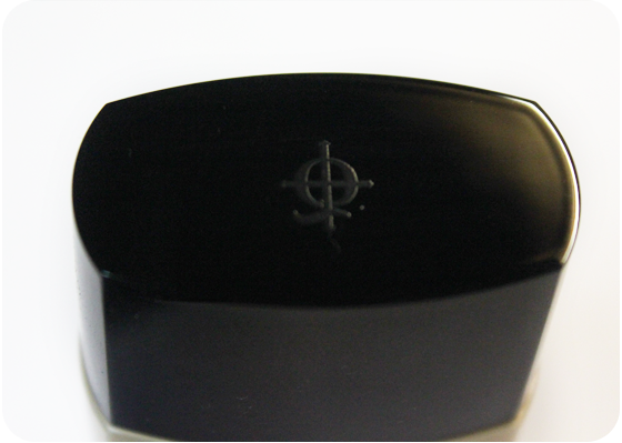 Reseña: Illamasqua Rich Foundation Reseña: Illamasqua Rich Foundation