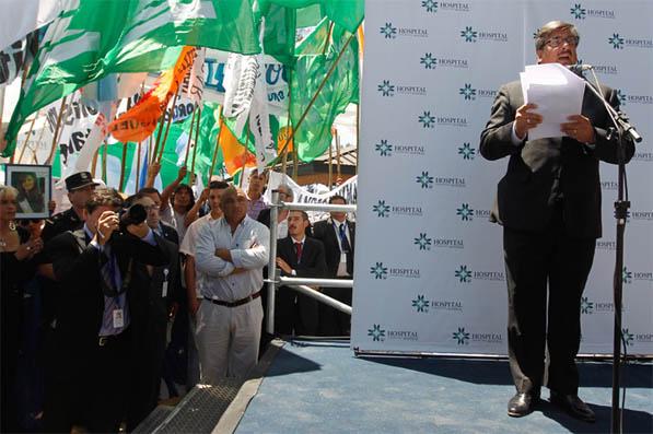 CFK: Farsa y papelón. CFK: Farsa y papelón.