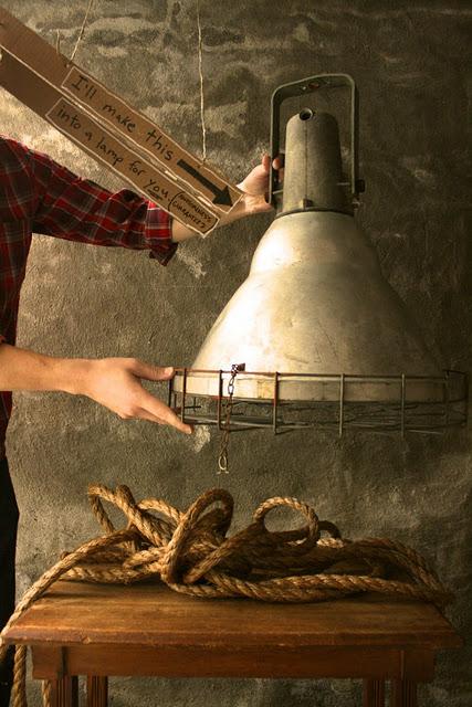 Las lámparas industriales de Luke Lamp Co. Las lámparas industriales de Luke Lamp Co.