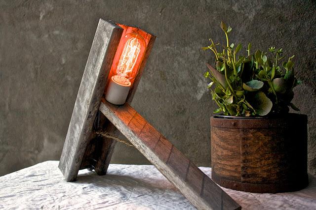 Las lámparas industriales de Luke Lamp Co. Las lámparas industriales de Luke Lamp Co.