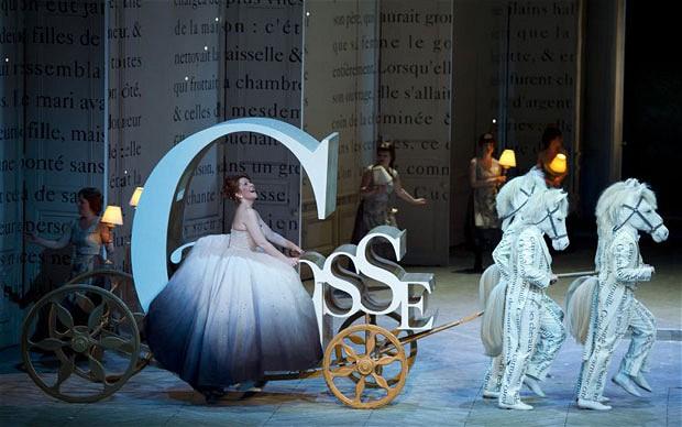 HOY EN CINES: CENDRILLON, DESDE LA ROH