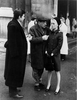 La moda es un va y ven * Aparcados en los 60's La moda es un va y ven * Aparcados en los 60's