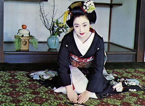 Mineko-Iwasaki Mineko-Iwasaki