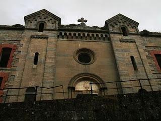El cementerio de las botellas El cementerio de las botellas