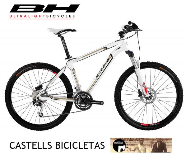 El establecimiento especializado Castells Bicicletas de Barcelona se incorpora a The Breaking Down Limits Xperience dando soporte material y técnico a la sección de ciclismo. Primera fase: bicicleta y equipamiento de montaña. El establecimiento especializado Castells Bicicletas de Barcelona se incorpora a The Breaking Down Limits Xperience dando soporte material y técnico a la sección de ciclismo. Primera fase: bicicleta y equipamiento de montaña.