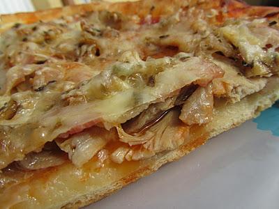 Pizza de pollo asado (aprovechamiento)