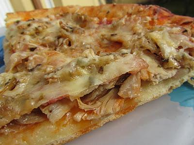 Pizza de pollo asado (aprovechamiento)