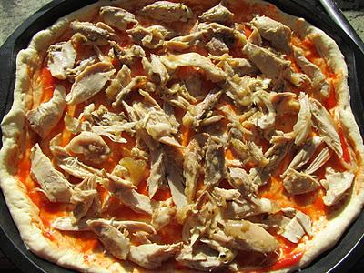 Pizza de pollo asado (aprovechamiento)