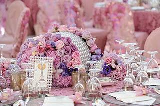 ÚLTIMAS TENDENCIAS DE BODAS (II): DECORACIÓN DE MESAS DE BANQUETES