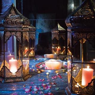 Invisible y Felicidad Invisible y Felicidad