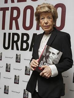 PILAR URBANO: EL PRECIO DEL TRONO PILAR URBANO: EL PRECIO DEL TRONO