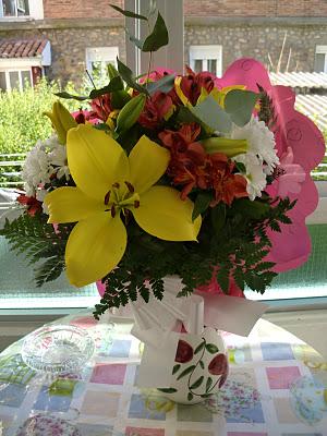 FLORES DE CUMPLEAÑOS FLORES DE CUMPLEAÑOS