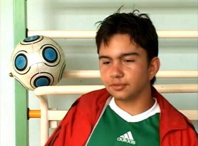 Joven discapacitado cubano por el récord Guinness  en dominio del balón sentado [+ video]