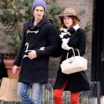 Emma-Stone-Andrew-Garfield-NYC-010812-6-435x580 Emma-Stone-Andrew-Garfield-NYC-010812-6-435x580