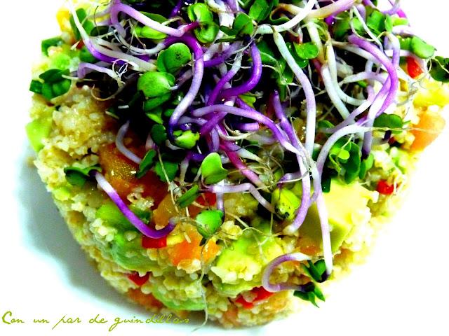 Ensalada de bulgur y aguacate Ensalada de bulgur y aguacate