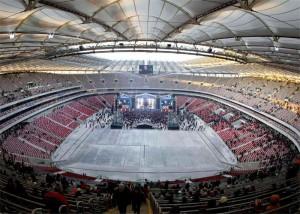 Inaugurado el estadio que abrirá la Eurocopa 2012