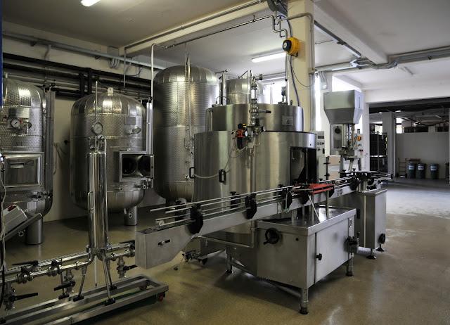 Herrero Bodega, tradición e innovación con D.O. Rueda Herrero Bodega, tradición e innovación con D.O. Rueda