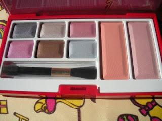 Beauty Box- ELIZABETH ARDEN Beauty Box- ELIZABETH ARDEN