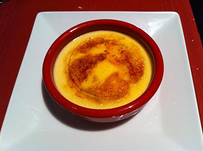 Zaka, los hombres y el cocinero fiel. (Para M por lo mucho que la queremos) Zaka, los hombres y el cocinero fiel. (Para M por lo mucho que la queremos)